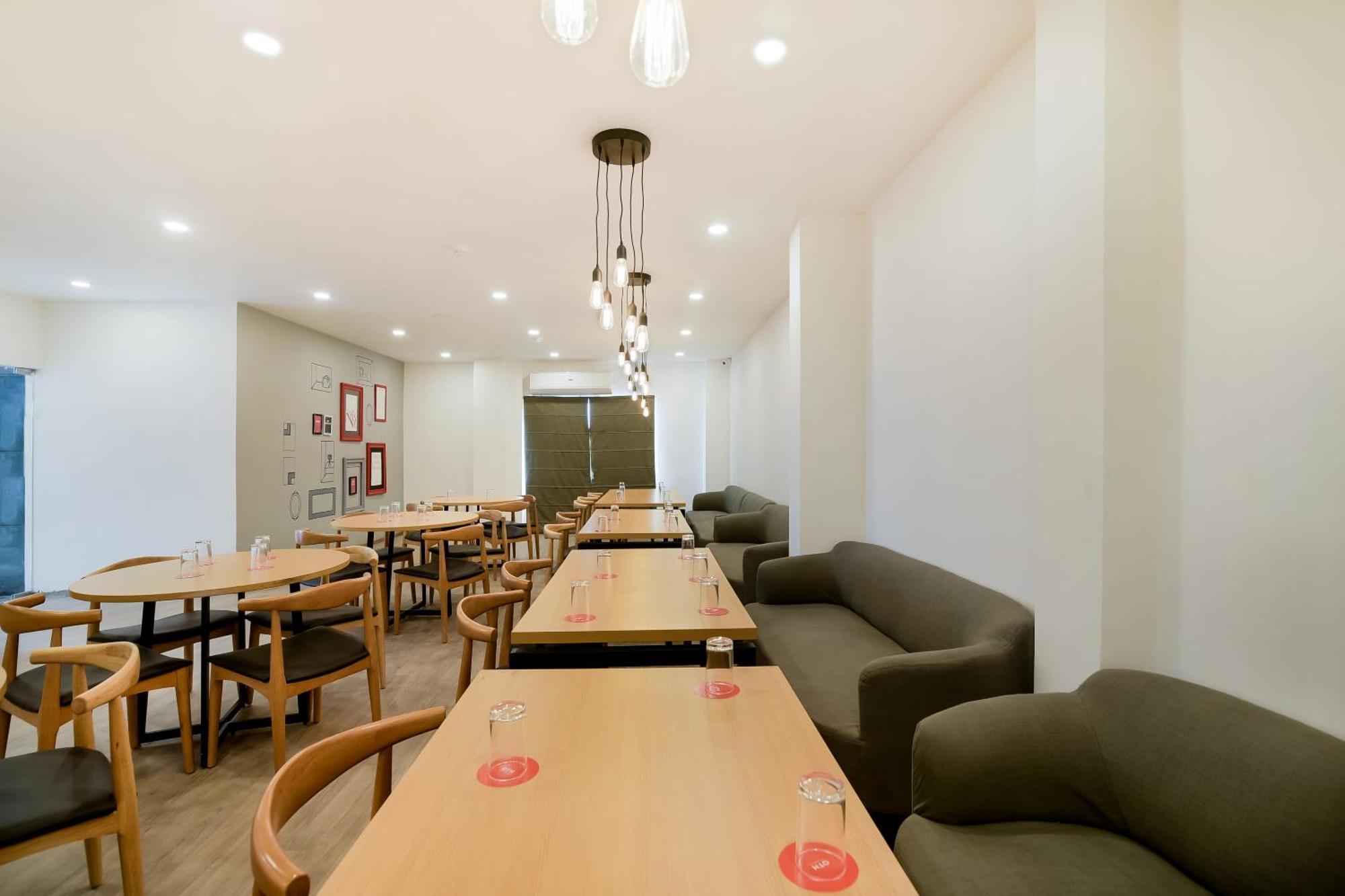 Townhouse The Awadh Airport Near Chaudhary Charan Singh International Airport Hotel Bijnaur Ngoại thất bức ảnh