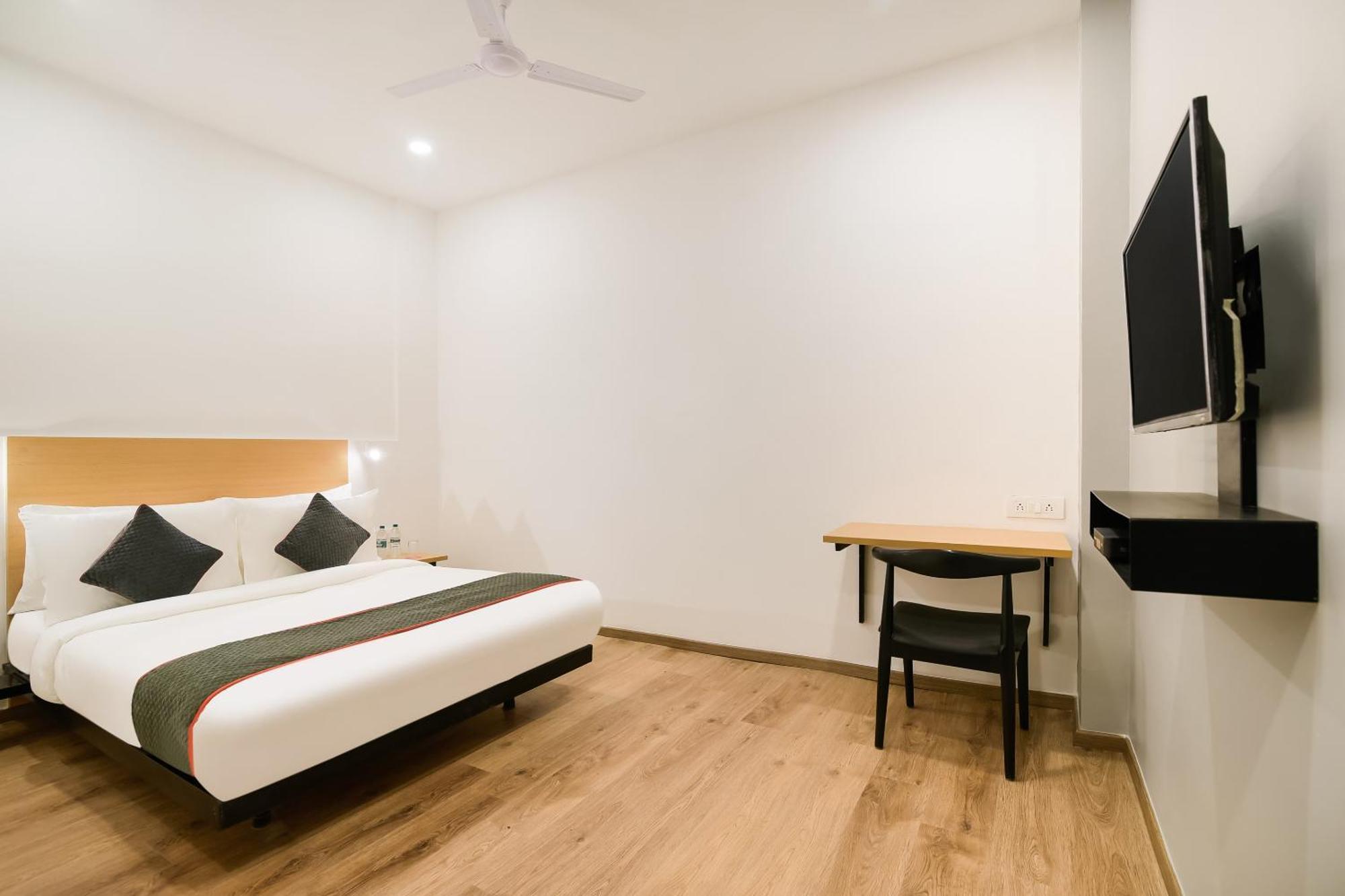 Townhouse The Awadh Airport Near Chaudhary Charan Singh International Airport Hotel Bijnaur Ngoại thất bức ảnh