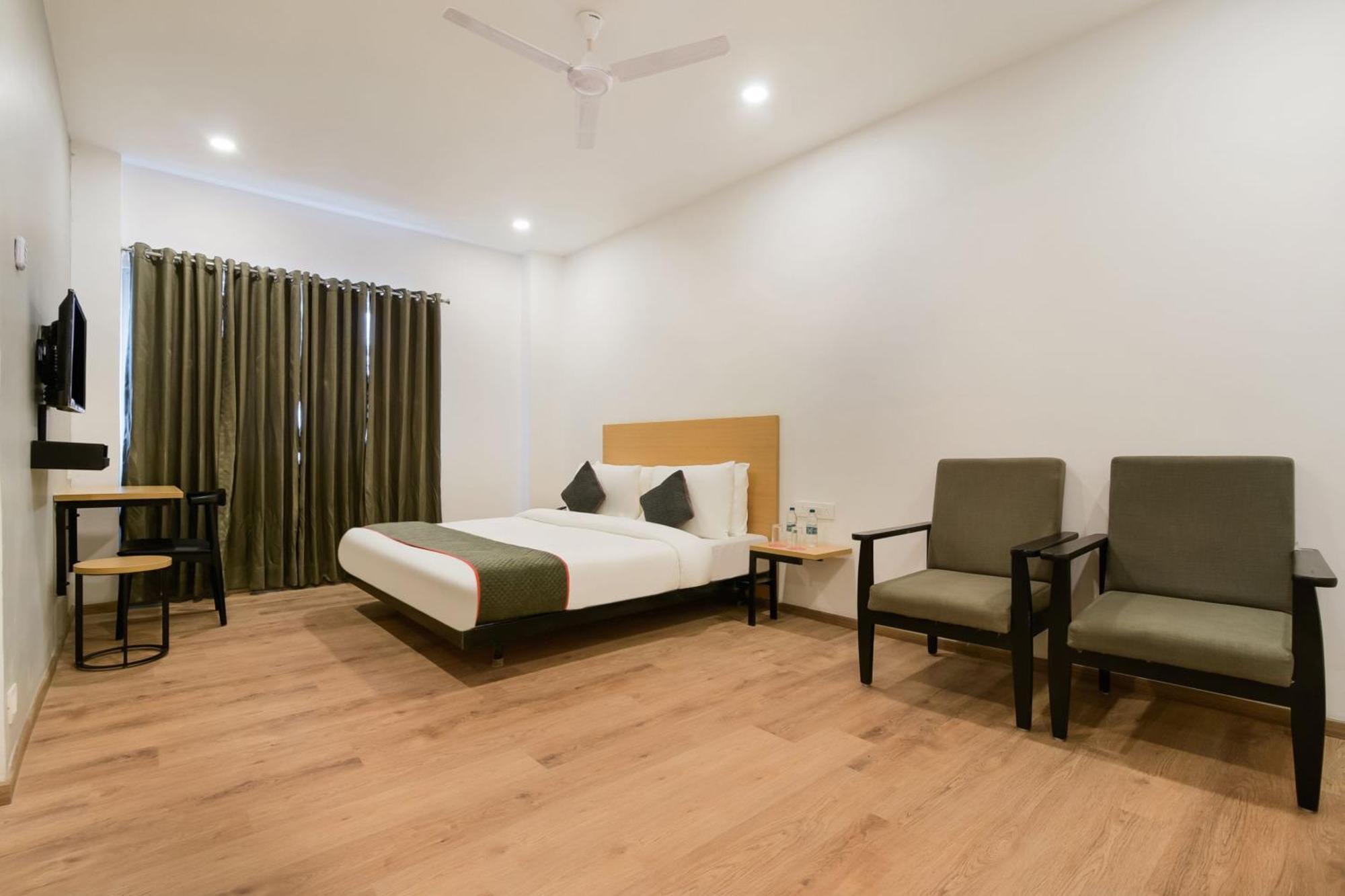 Townhouse The Awadh Airport Near Chaudhary Charan Singh International Airport Hotel Bijnaur Ngoại thất bức ảnh