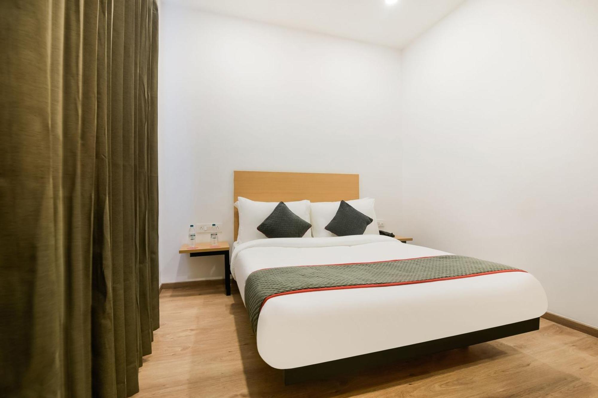 Townhouse The Awadh Airport Near Chaudhary Charan Singh International Airport Hotel Bijnaur Ngoại thất bức ảnh