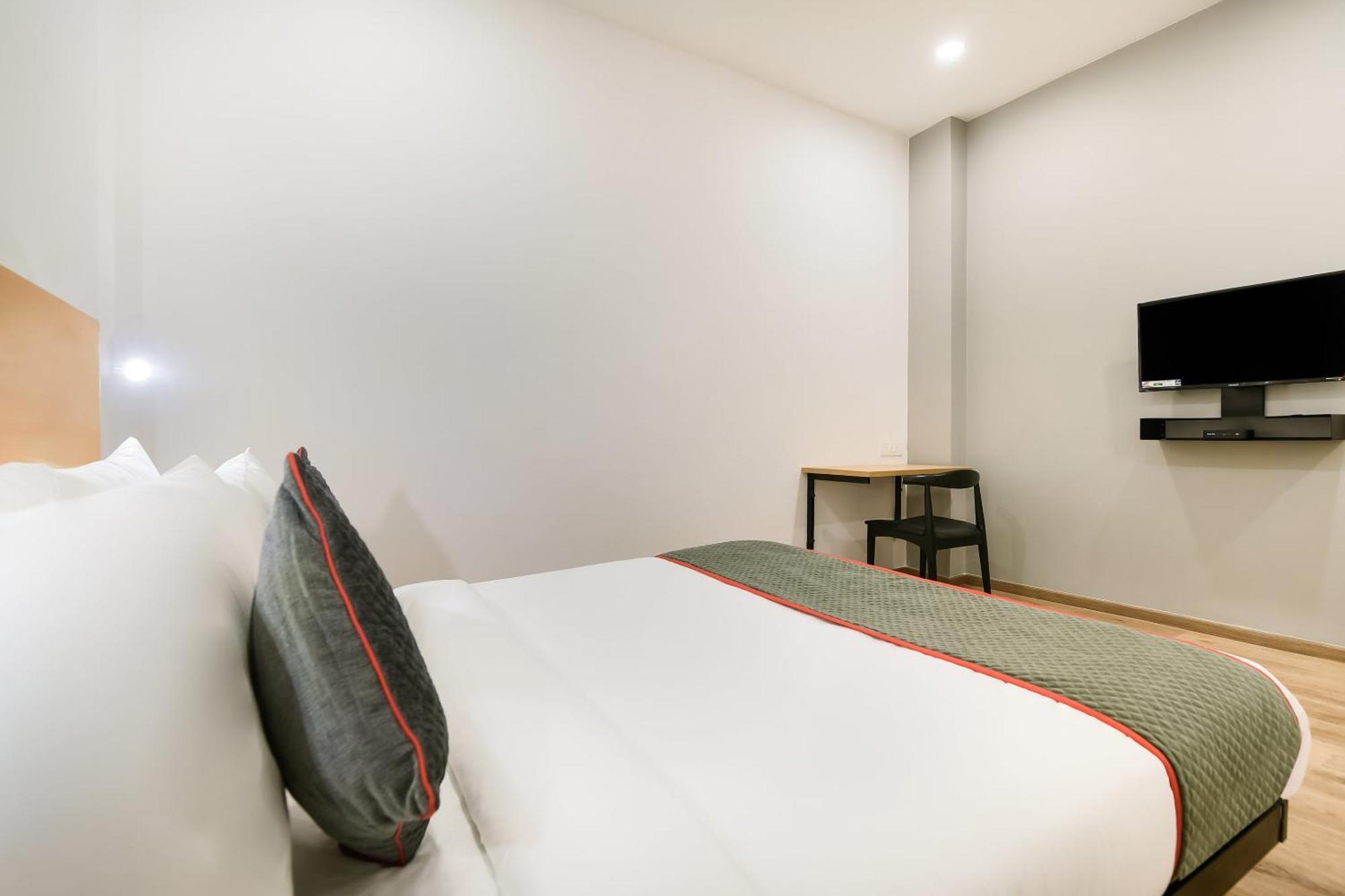 Townhouse The Awadh Airport Near Chaudhary Charan Singh International Airport Hotel Bijnaur Ngoại thất bức ảnh